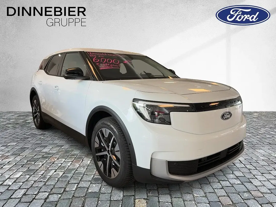 Ford Explorer Select - Thumbnail 3