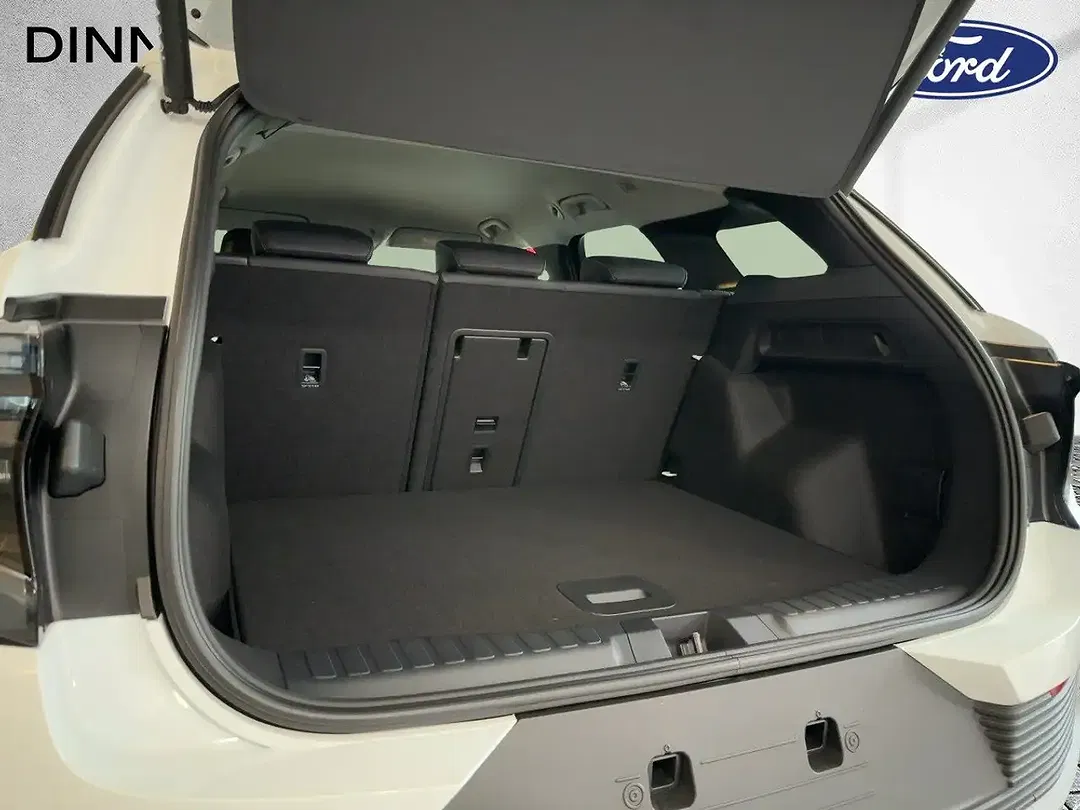 Ford Explorer Select - Thumbnail 4