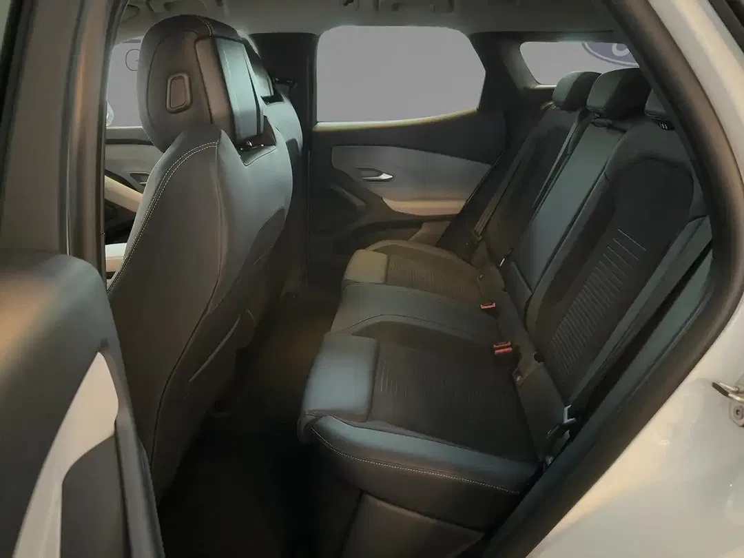 Ford Explorer Select - Thumbnail 6