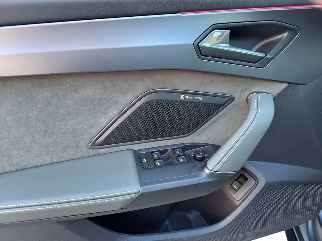 CUPRA Leon 2.0 TSI DSG 4Drive VZ Sportstourer Tribe Edition - Thumbnail 10
