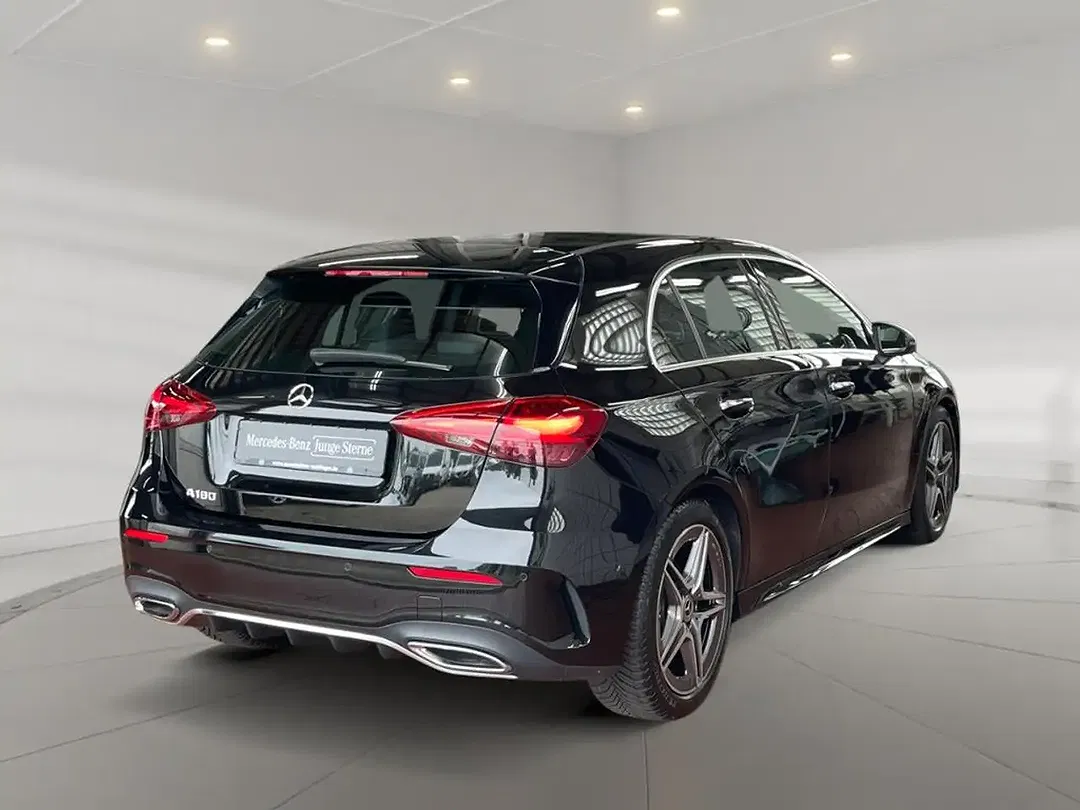 Mercedes-Benz A 180 AMG MBUX - Thumbnail 2