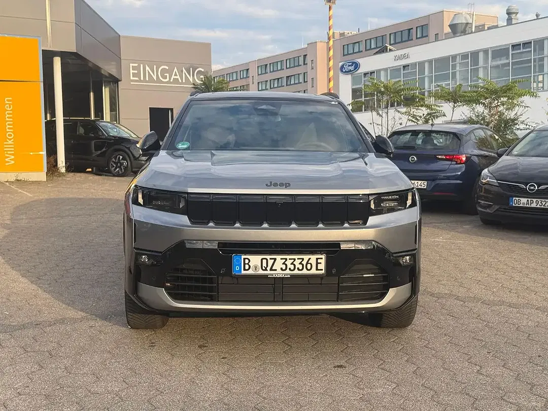 Jeep Compass PHEV Hybrid Summit - Thumbnail 4