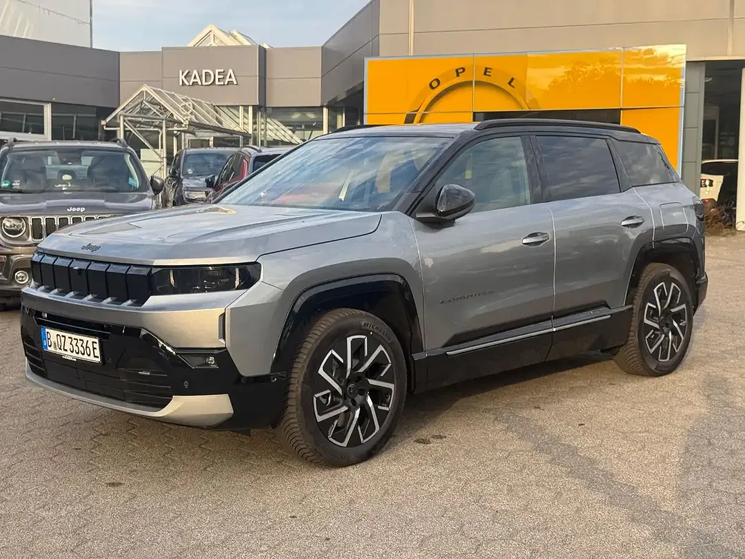 Jeep Compass PHEV Hybrid Summit - Thumbnail 5