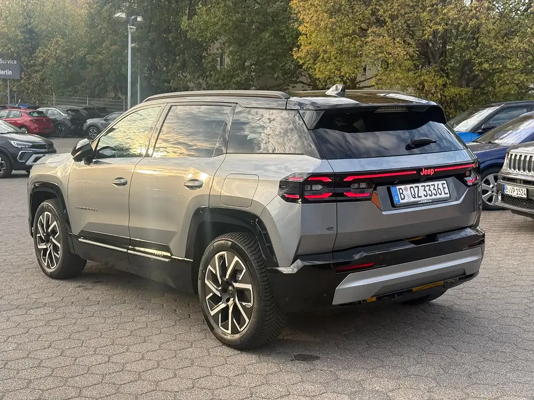 Jeep Compass PHEV Hybrid Summit - Thumbnail 7