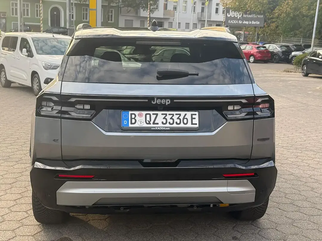Jeep Compass PHEV Hybrid Summit - Thumbnail 8