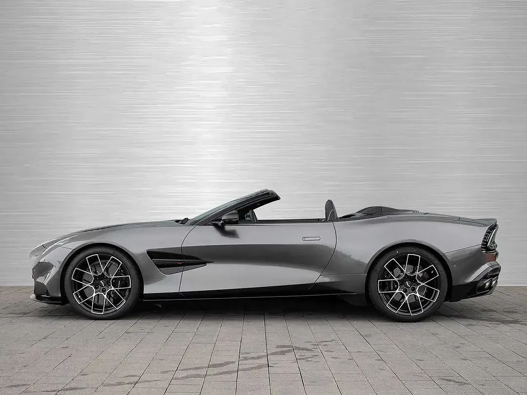 Aston Martin Vanquish Volante - Thumbnail 14
