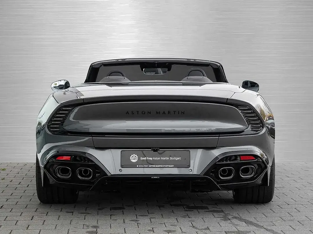 Aston Martin Vanquish Volante - Thumbnail 24