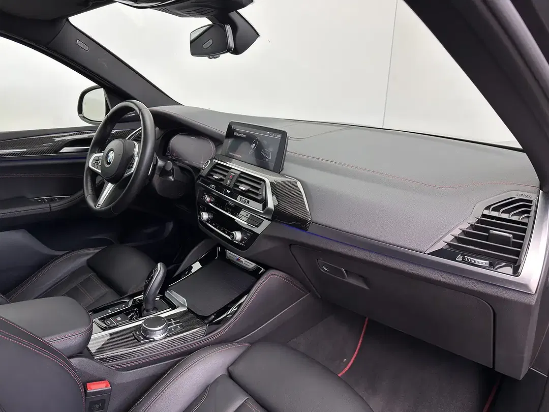 BMW X4 M - Thumbnail 7