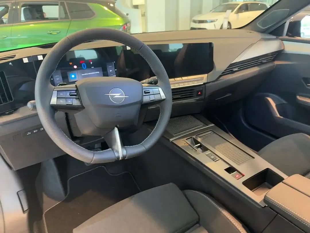 Opel Astra PHEV 1.6 Ultimate - Thumbnail 8