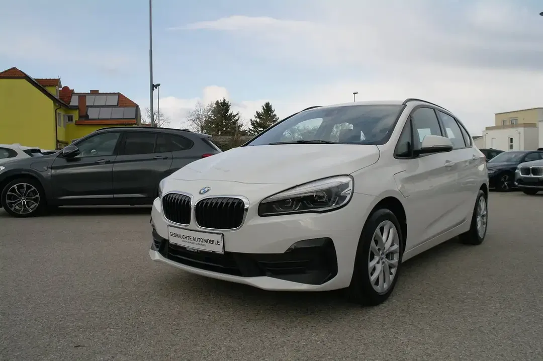 BMW 225 - foto 1