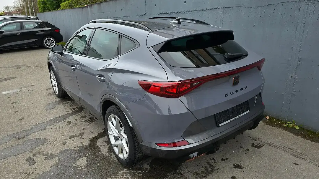 CUPRA Formentor 1.4 PHEV DSG - Thumbnail 3