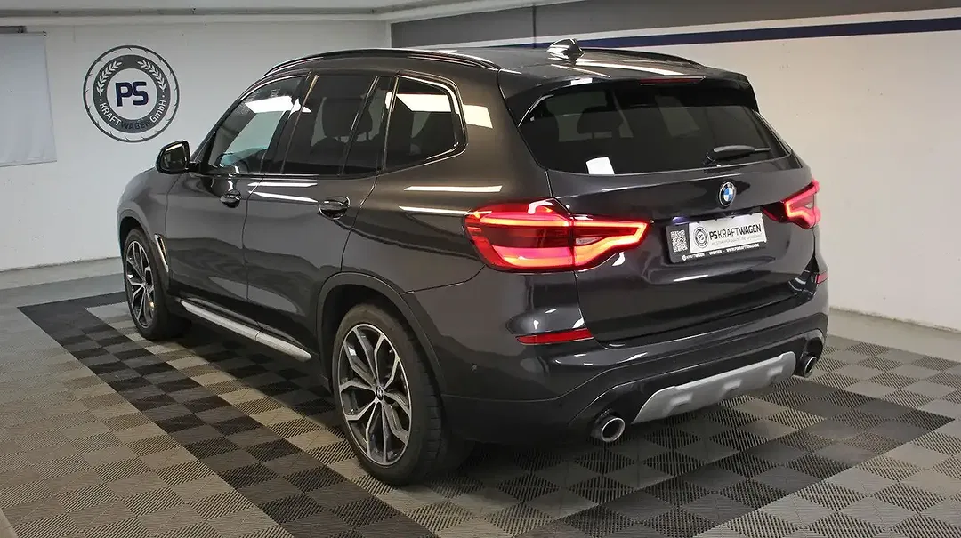 BMW X3 xDrive xLine - Thumbnail 4