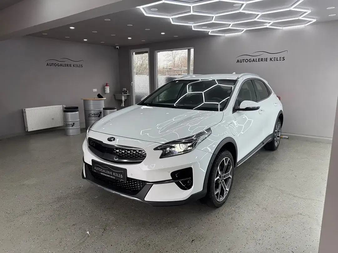 Kia XCeed PHEV Hybrid Spirit - foto 2