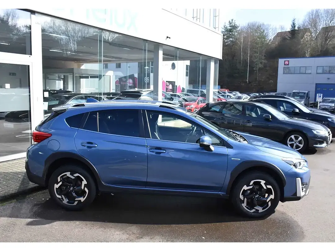 Subaru XV 2.0 e-Boxer AWD - Thumbnail 3