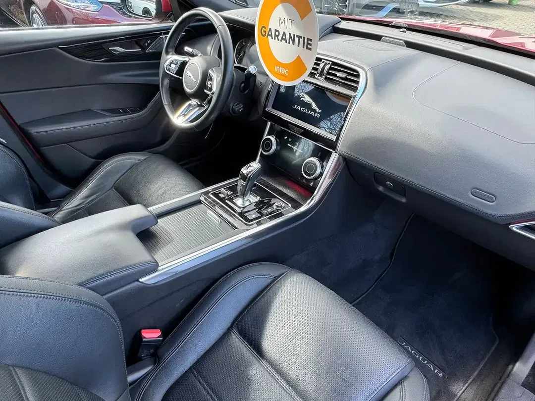 Jaguar XE 4x4 S Black - foto 15