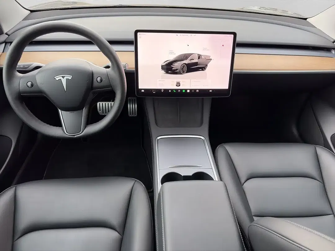 Tesla Model 3 AWD Dual Motor Performance - Thumbnail 11