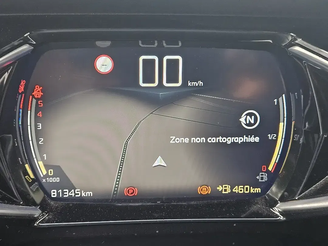 DS Automobiles DS 3 Crossback - Thumbnail 5
