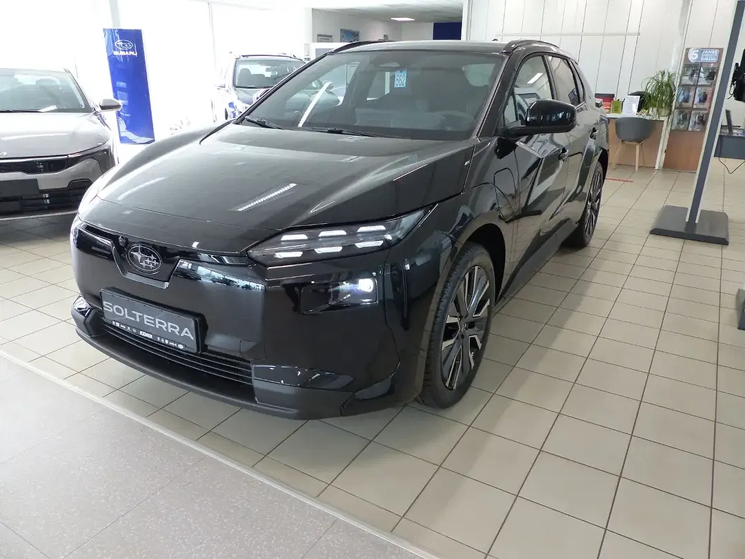 Subaru Solterra AWD Comfort - Thumbnail 3