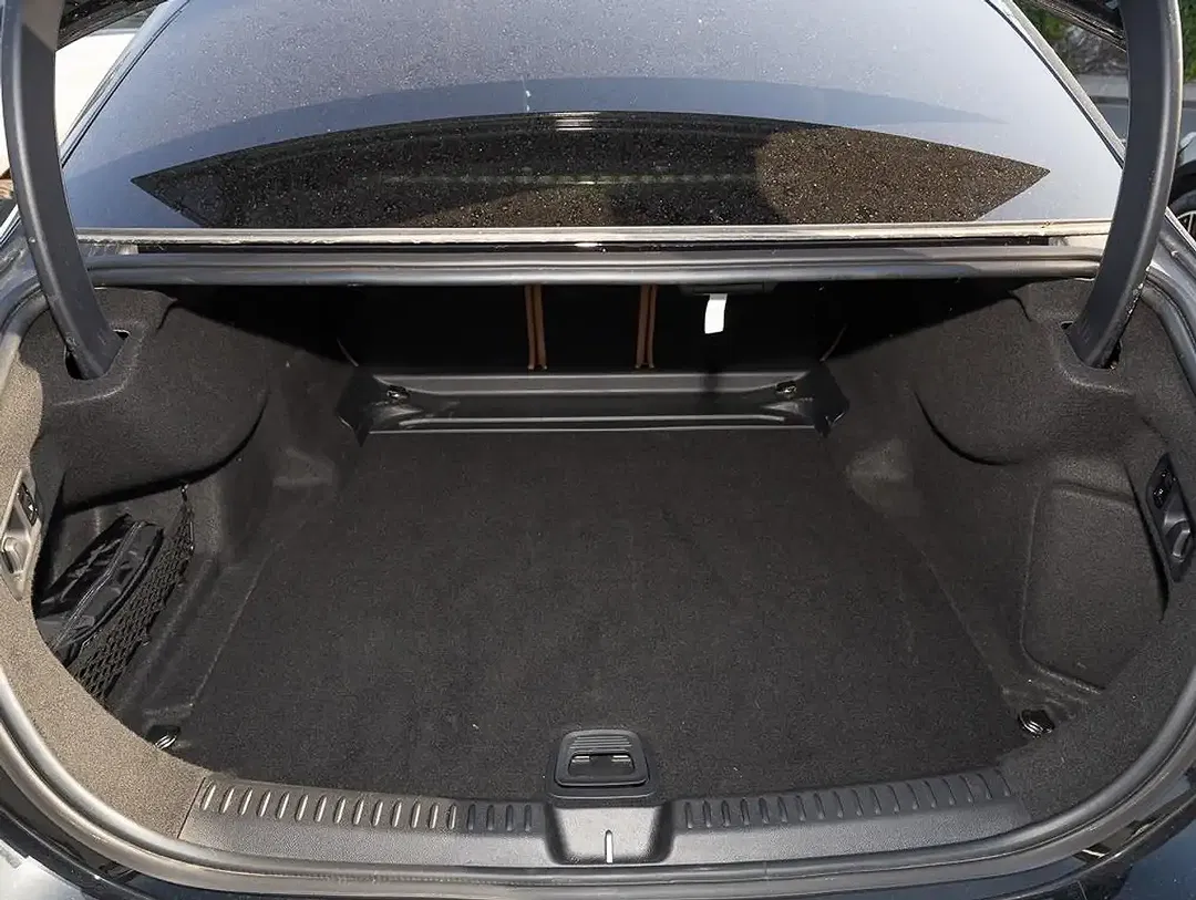 Mercedes-Benz E 200 AUT - Thumbnail 13