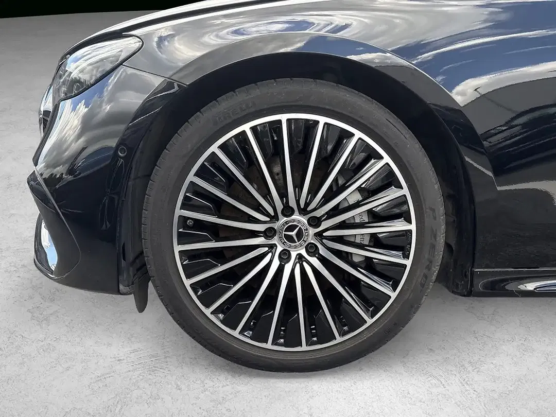 Mercedes-Benz E 200 AUT - Thumbnail 3