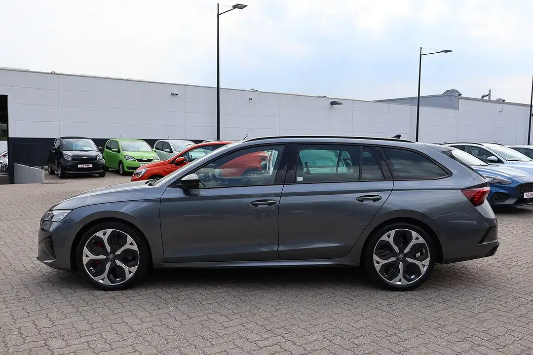 Skoda Octavia 2.0 TSI DSG vRS Combi - foto 1