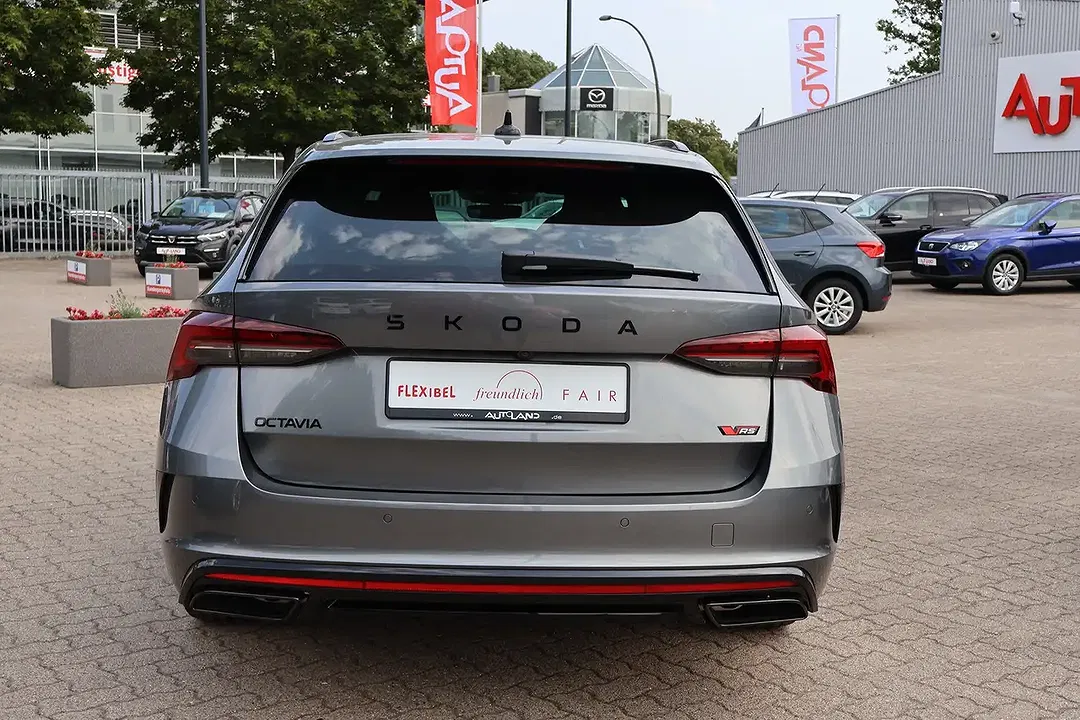 Skoda Octavia 2.0 TSI DSG vRS Combi - Thumbnail 3
