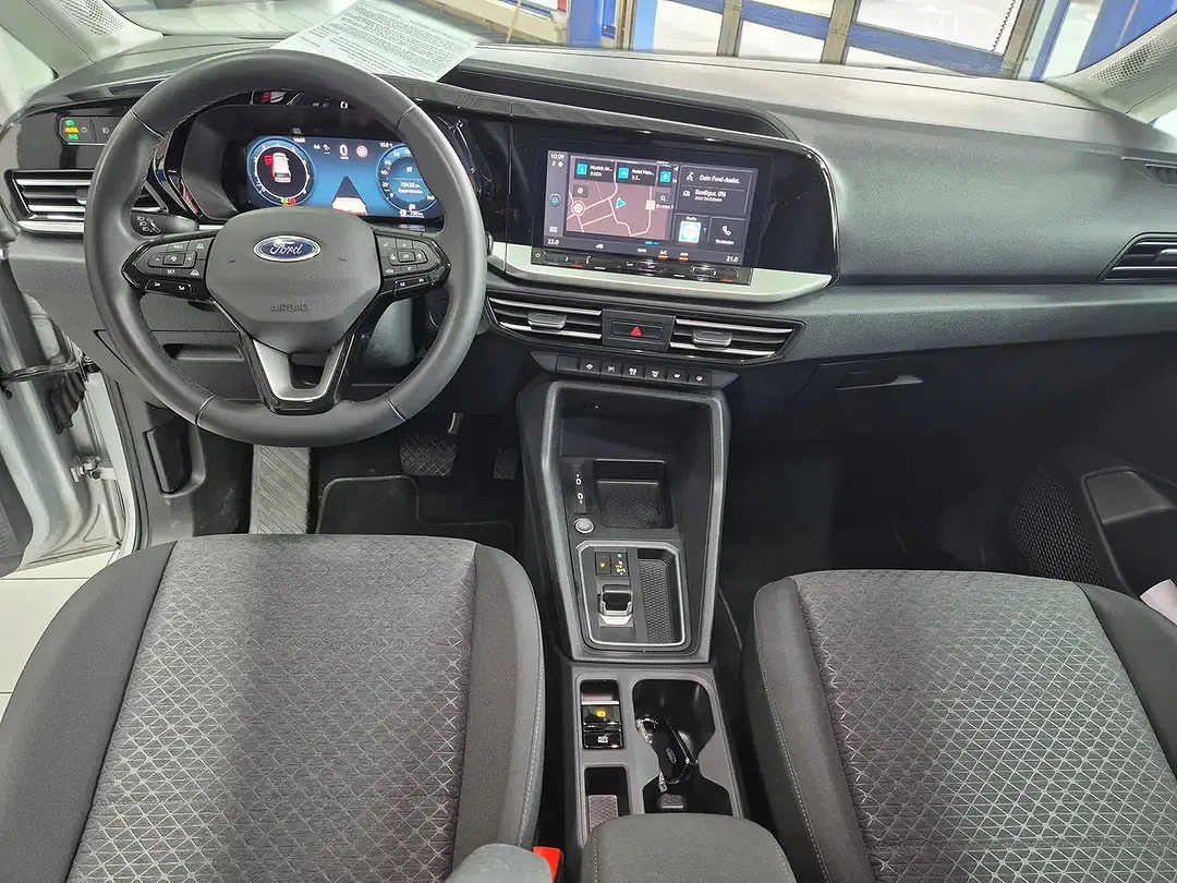 Ford Tourneo Connect 1.5 EcoBoost AUT Titanium - Thumbnail 12