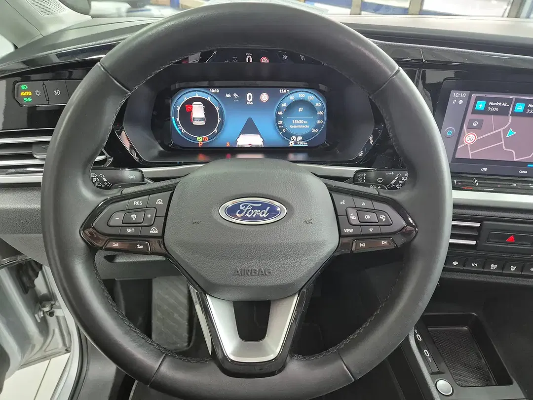 Ford Tourneo Connect 1.5 EcoBoost AUT Titanium - Thumbnail 14