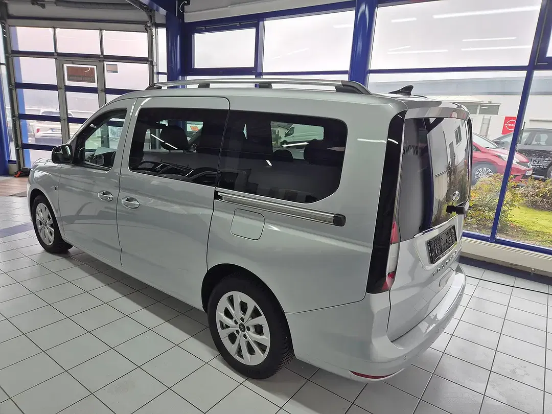 Ford Tourneo Connect 1.5 EcoBoost AUT Titanium - Thumbnail 4
