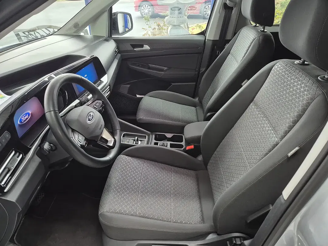Ford Tourneo Connect 1.5 EcoBoost AUT Titanium - Thumbnail 8