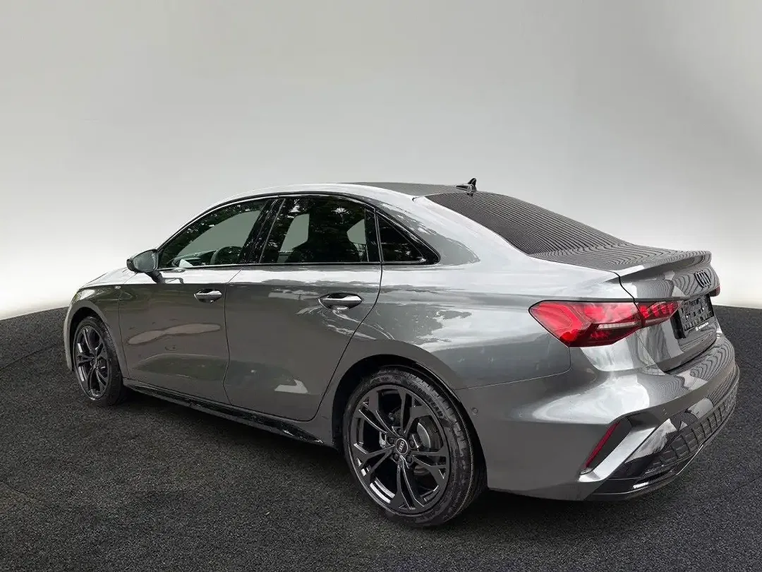 Audi A3 TFSI S tronic quattro S line - Thumbnail 3