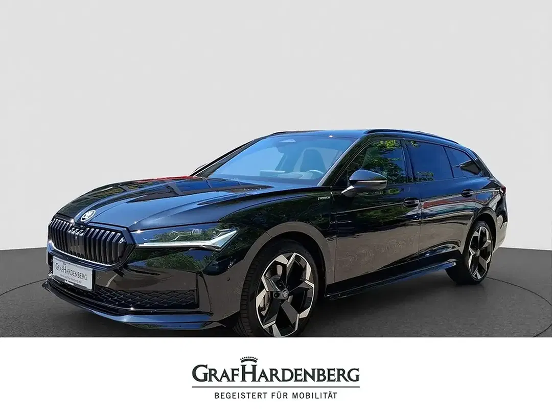 Skoda Superb 1.5 TSI iV Combi Sportline - foto 1