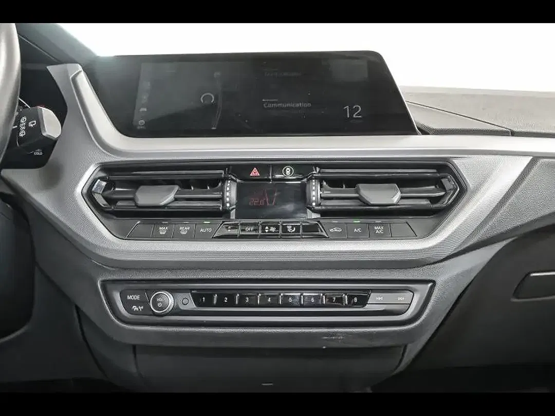 BMW 118 - Thumbnail 12