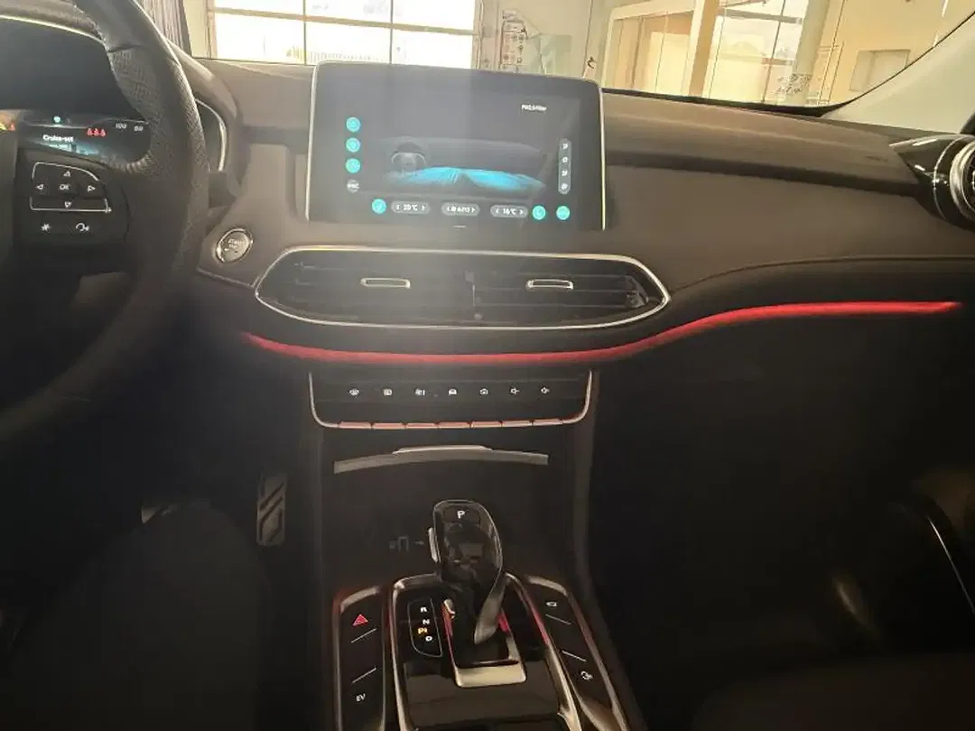 MG EHS 1.5 T-GDI PHEV Luxury - Thumbnail 3