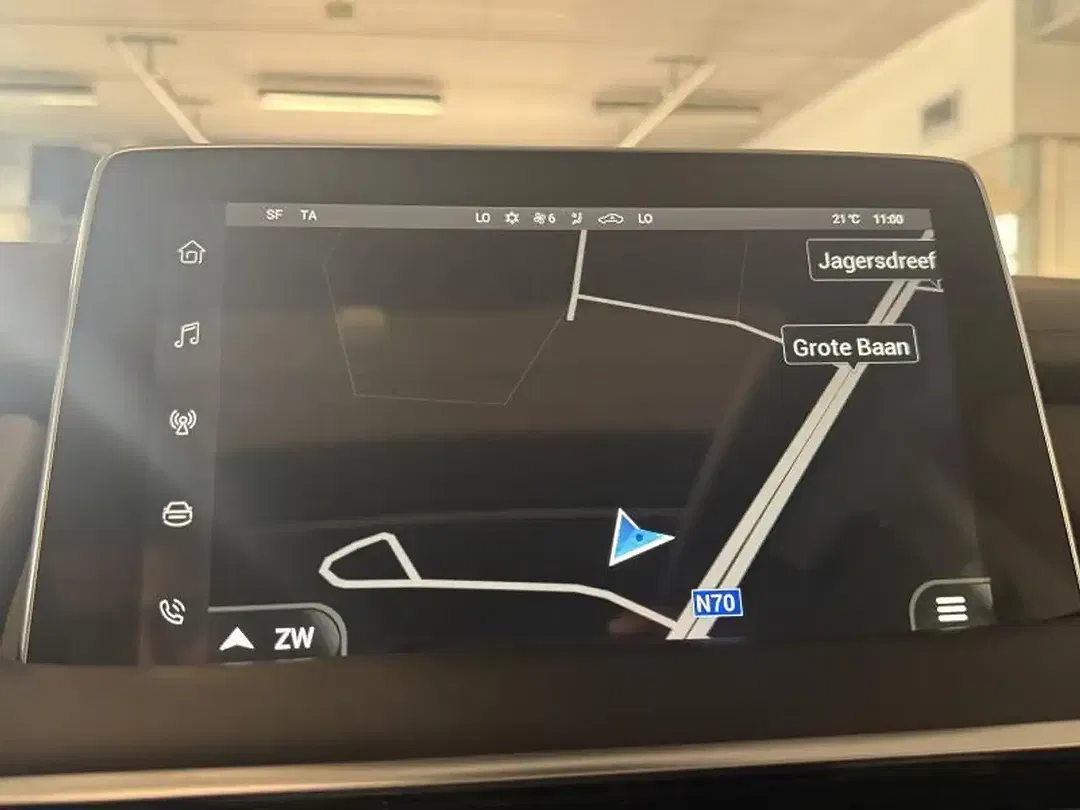 MG EHS 1.5 T-GDI PHEV Luxury - Thumbnail 4