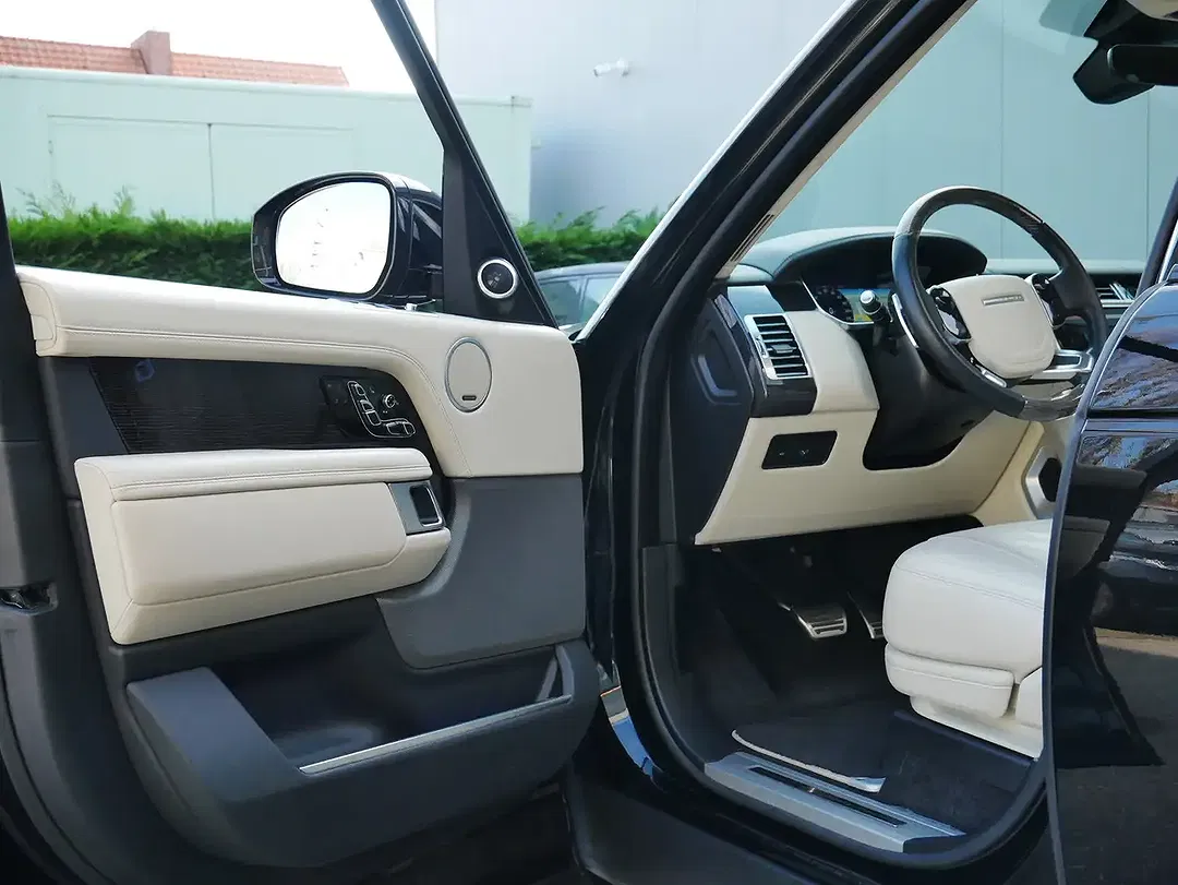 Land Rover Range Rover P400 3.0 Autobiography - Thumbnail 11