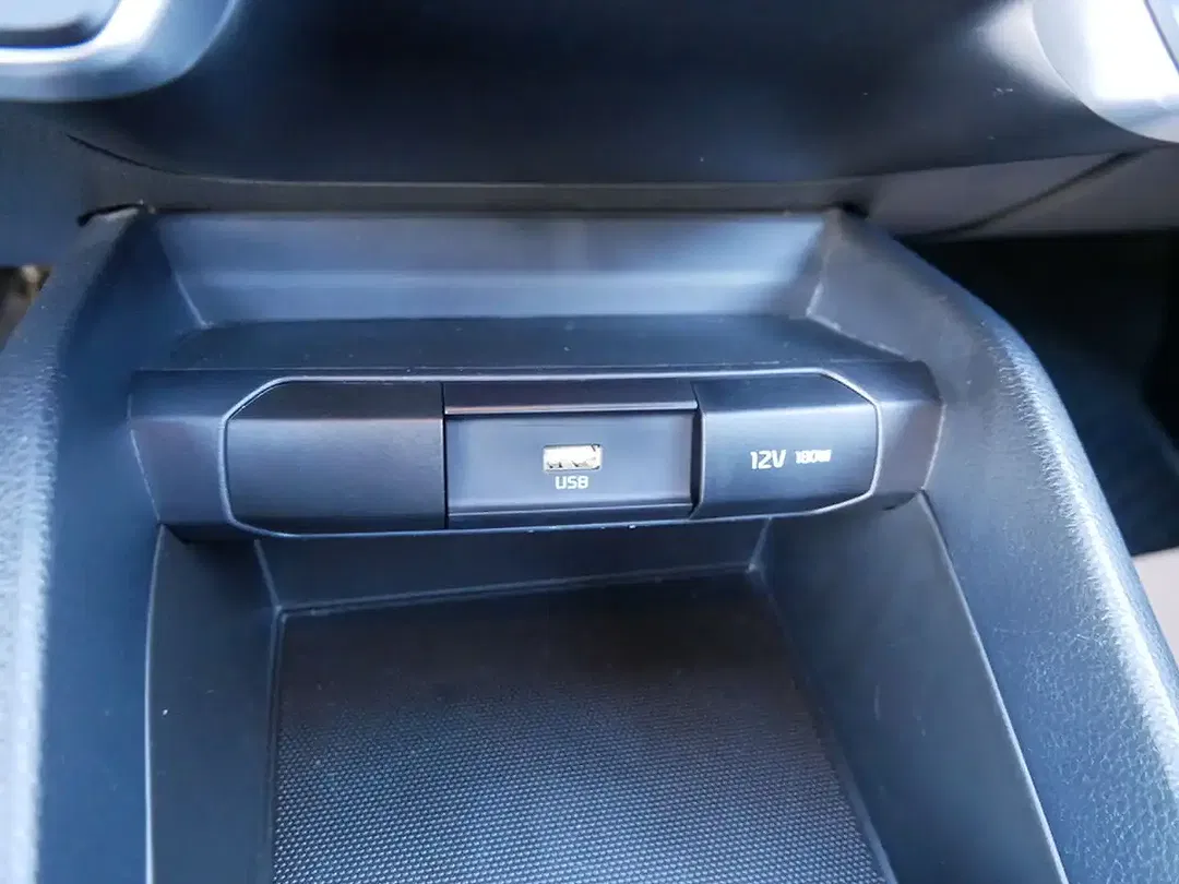 Kia Rio 1.2 - Thumbnail 10
