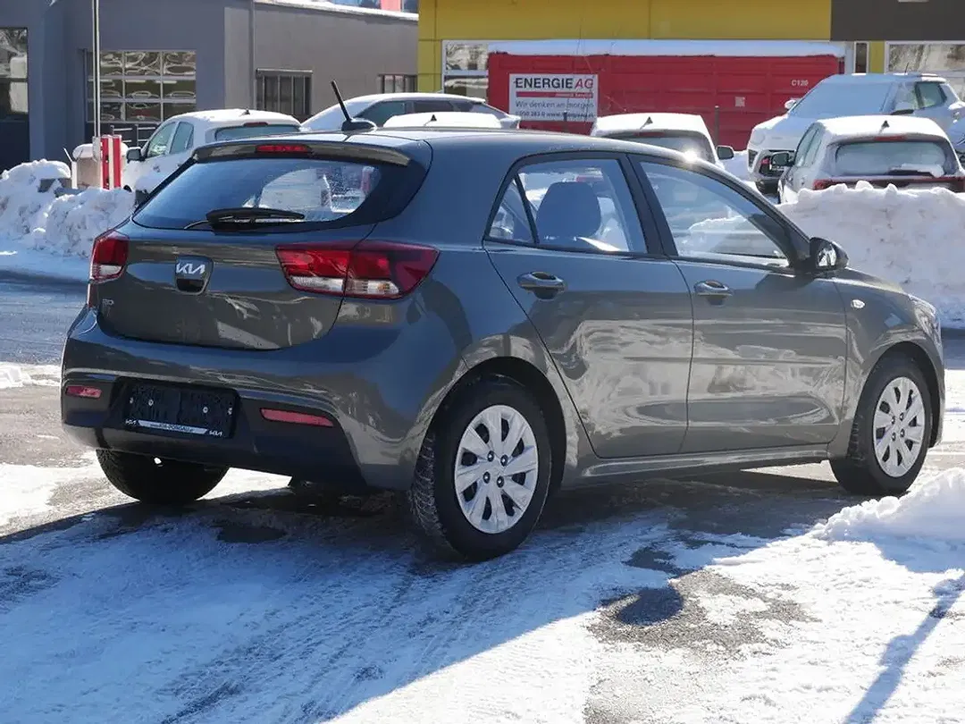 Kia Rio 1.2 - Thumbnail 4