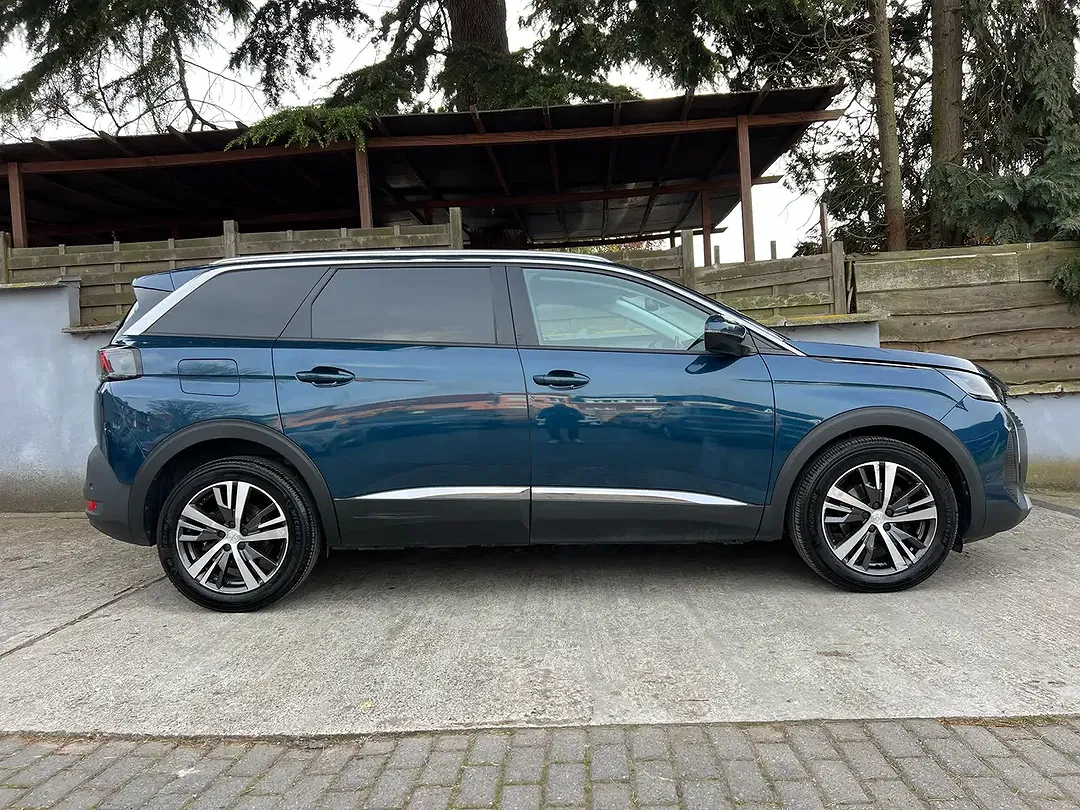 Peugeot 5008 PureTech Allure - Thumbnail 5