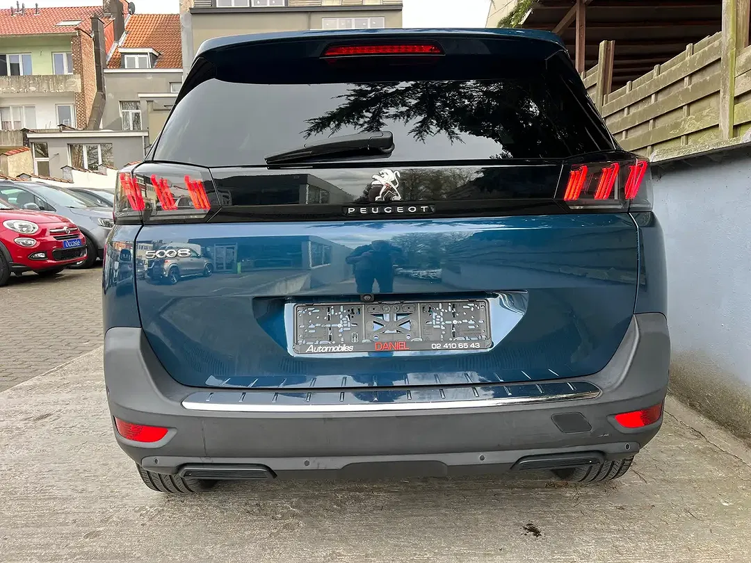 Peugeot 5008 PureTech Allure - Thumbnail 8