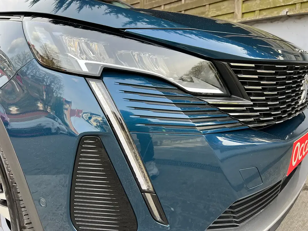 Peugeot 5008 PureTech Allure - Thumbnail 9