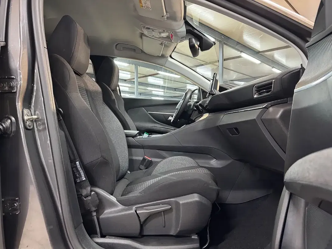 Peugeot 5008 Active Business - Thumbnail 6
