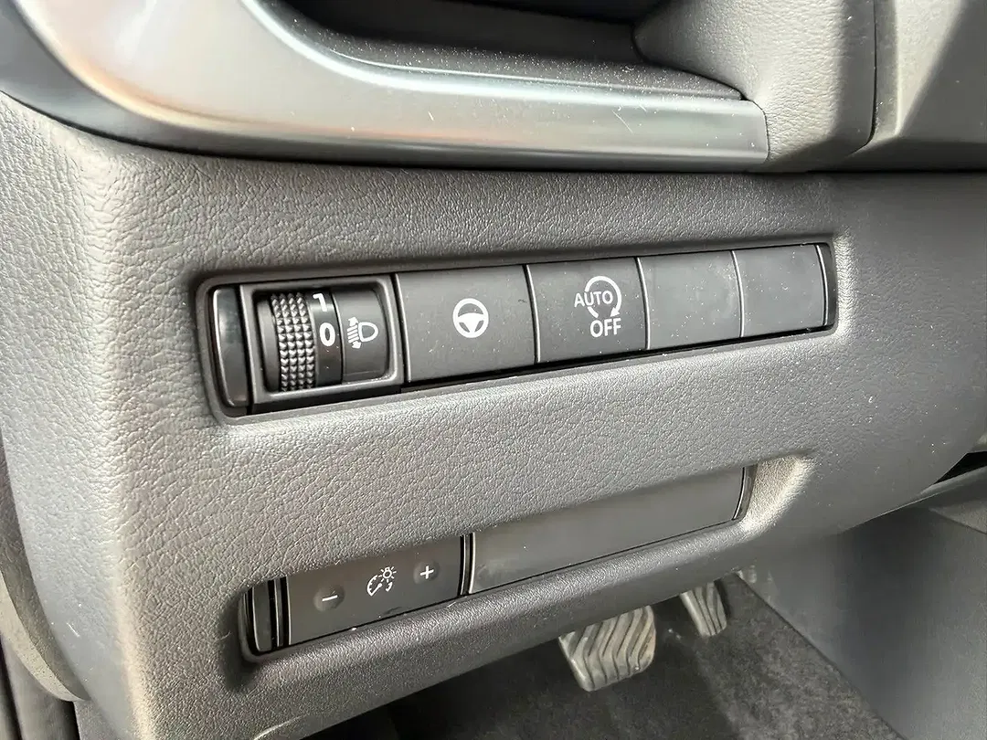 Nissan Qashqai 1.3 DIG-T MHEV Xtronic N-Connecta - Thumbnail 15