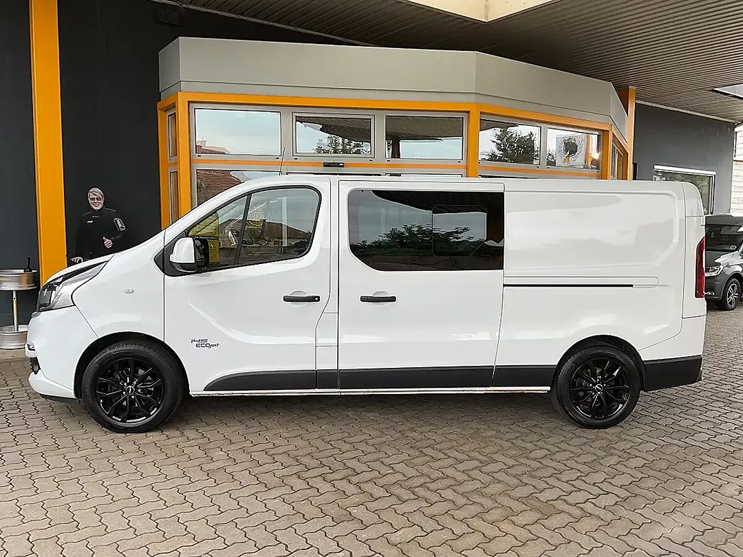0t 145 dCi L2H1 dubbele cabine - foto 2