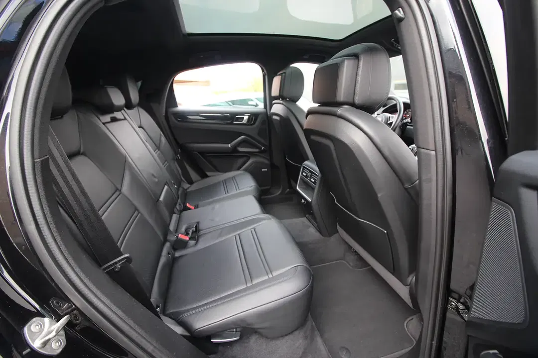 Porsche Cayenne 3.0 V6 Sport Chrono Coupe Turbo - Thumbnail 14