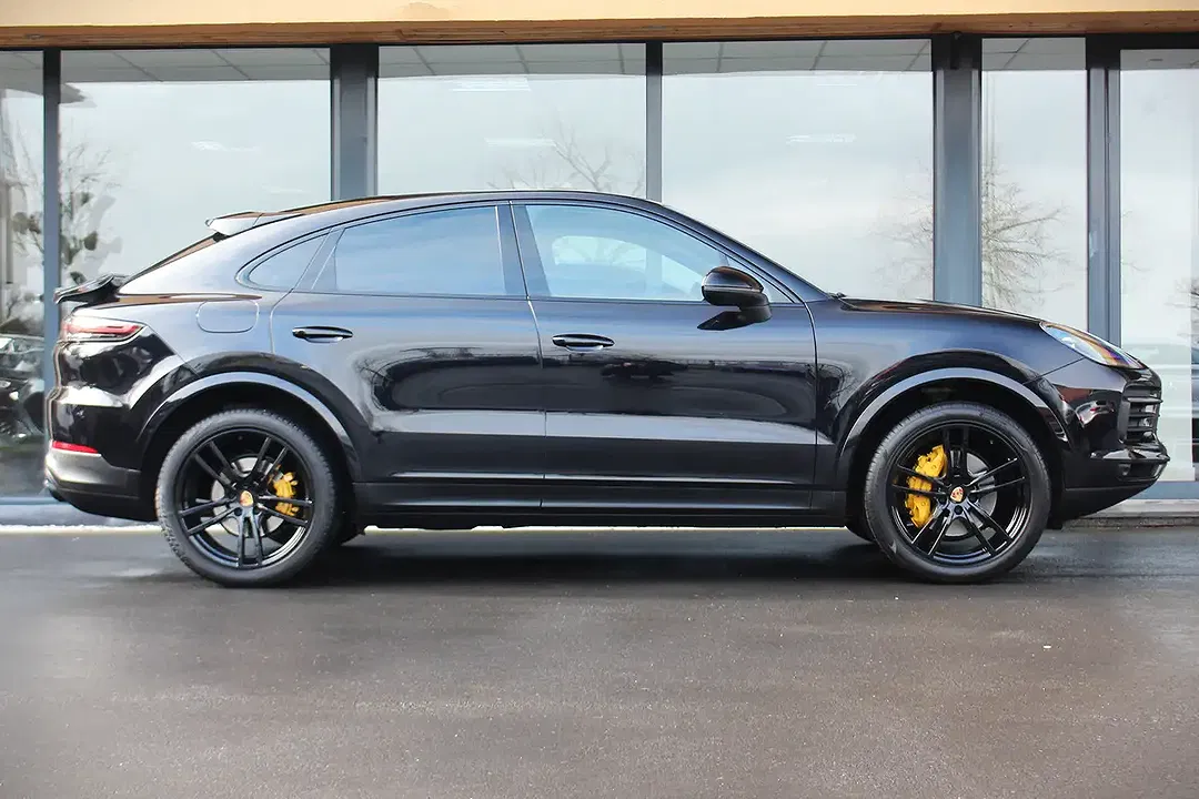Porsche Cayenne 3.0 V6 Sport Chrono Coupe Turbo - Thumbnail 4