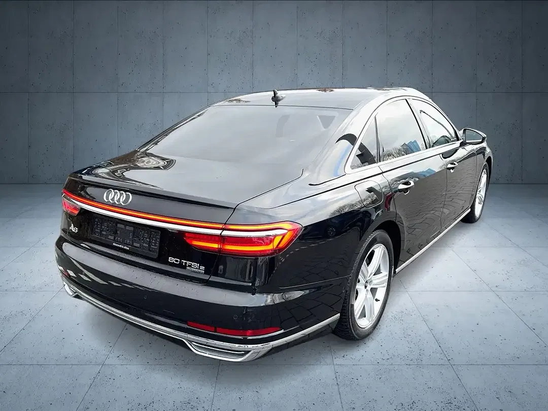 Audi A8 60 TFSI e quattro - Thumbnail 3
