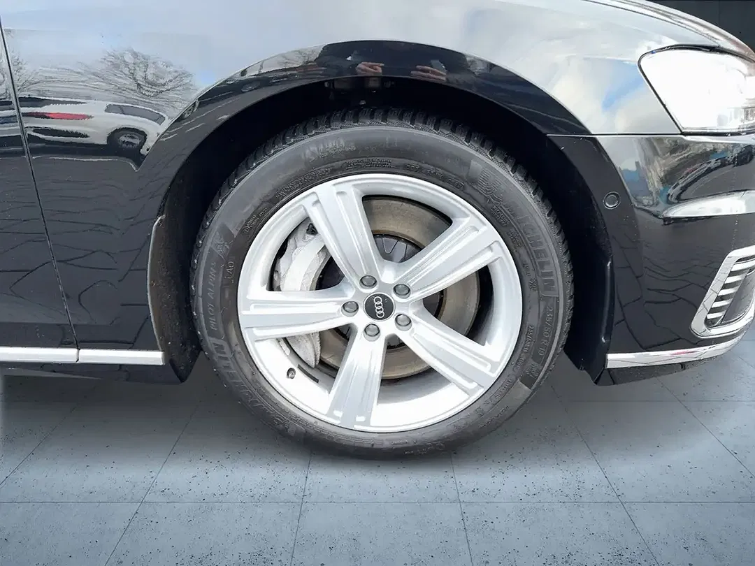 Audi A8 60 TFSI e quattro - Thumbnail 4