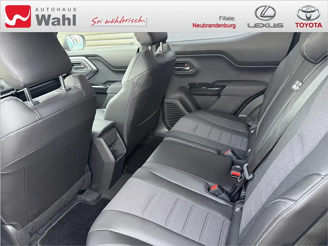 Toyota Urban Cruiser Lounge - Thumbnail 7