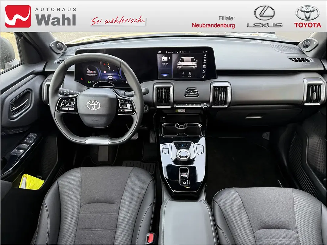 Toyota Urban Cruiser Lounge - Thumbnail 8